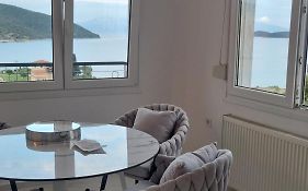 Ellis-Suites Nea Peramos Kavala